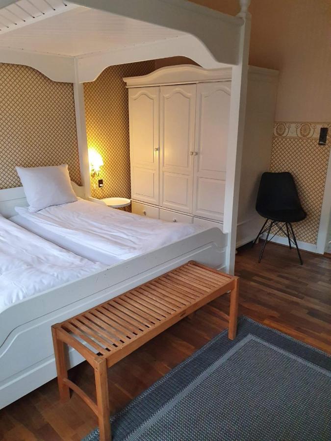 Bed and Breakfast Den Gamle Arrest Ribe Exterior foto
